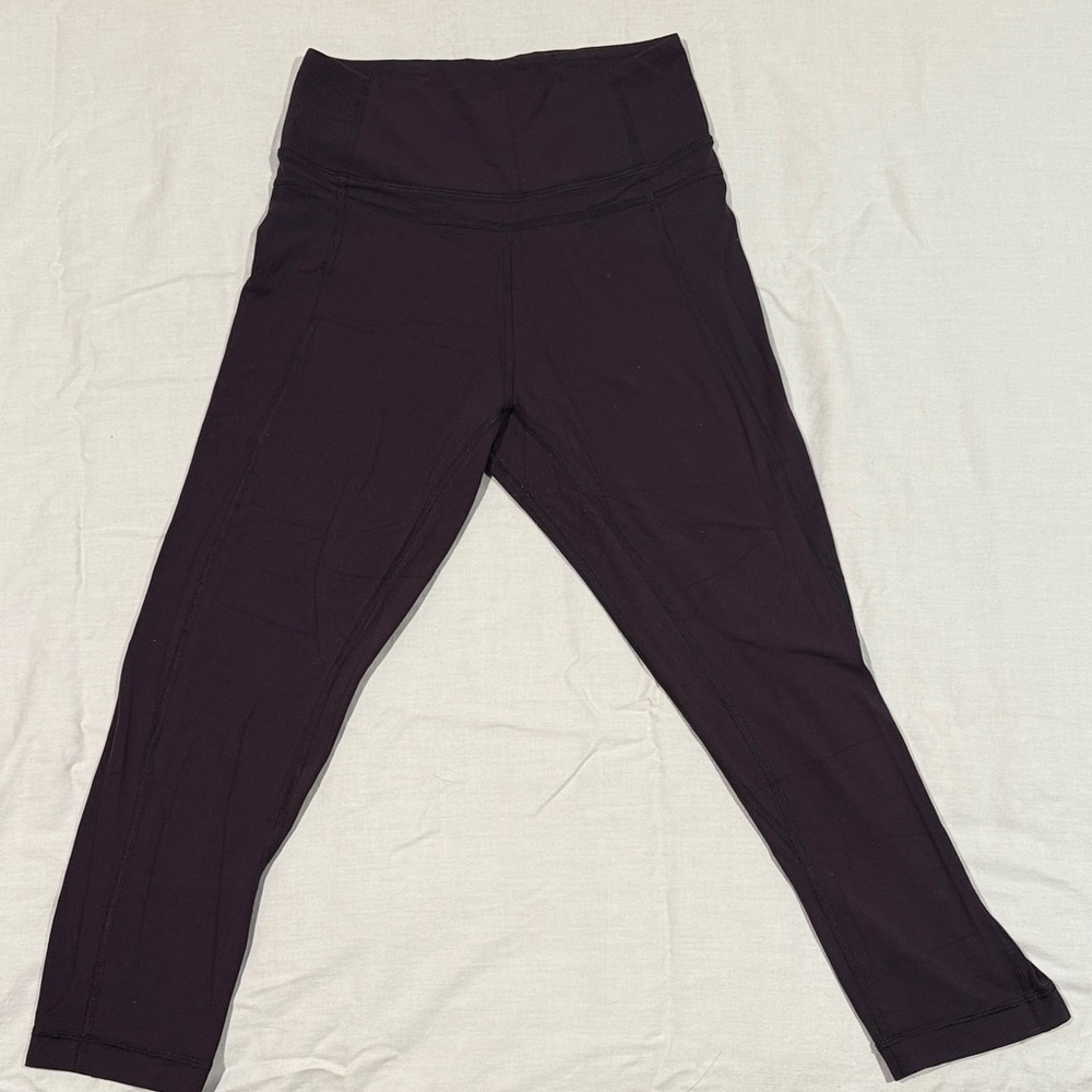 lululemon athletica align eggplant cropped capri leggings
